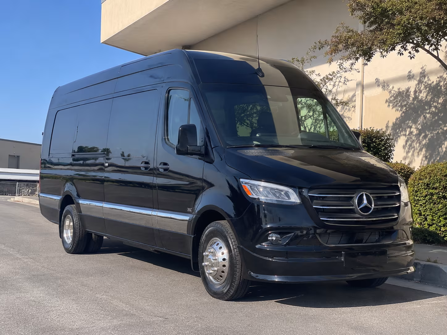 bus rental options for chico trips