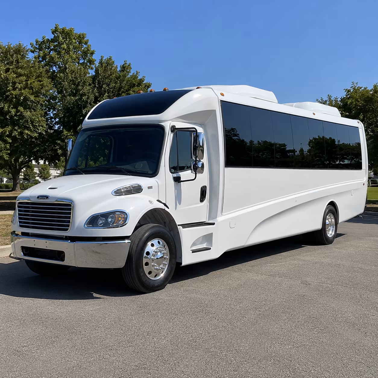chico 18 passenger minibus