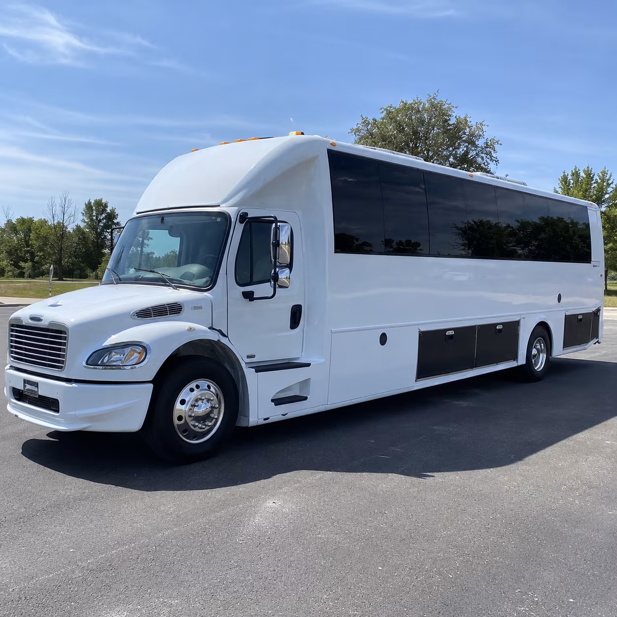 chico 40 passenger party bus